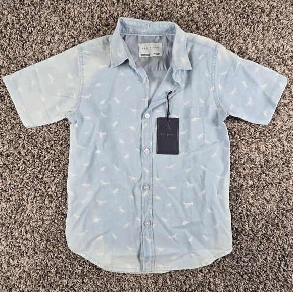Day & Age Other - Day & Age Boys Sz 5T Short Sleeve Button Up Shirt Light Blue Dino Print NEW